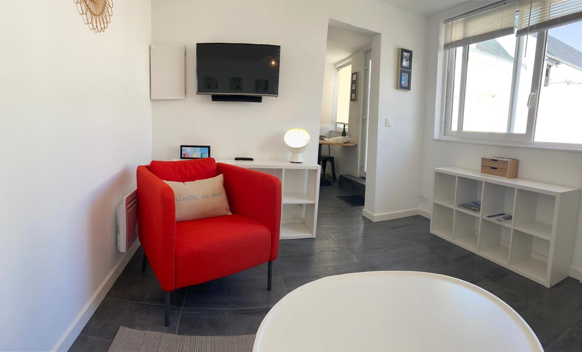 Votre Mini Maison En Plein Coeur Du Centre Ville -Terrasse - Et Parking Prive Sur Place Clos - Draps Et Menage Inclus Конкарно Екстериор снимка